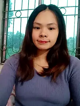 quynhquynh  online show from January 15, 5:57 am