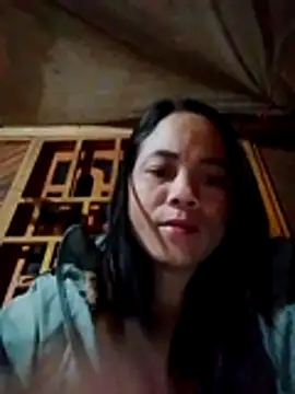 bela-hayes online show from December 17, 8:13 pm