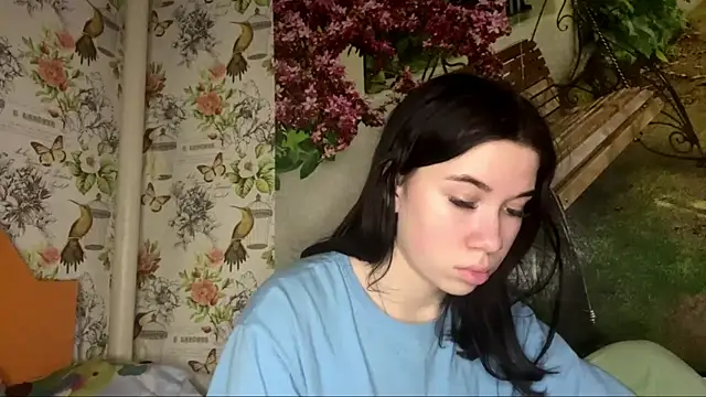 DebbiGoodknight online show from January 8, 11:14 am