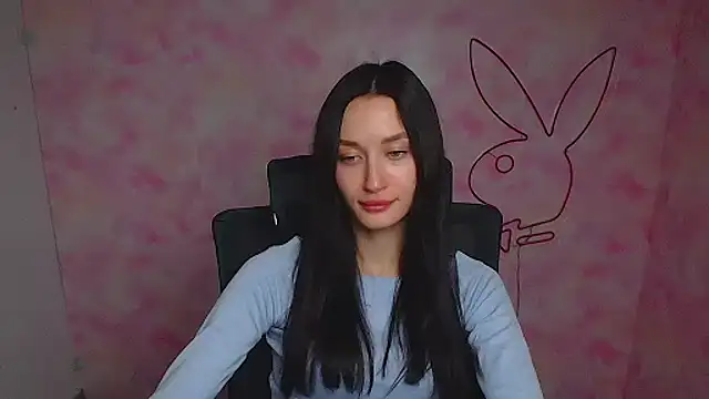 Stella XO online show from March 19, 6:40 am