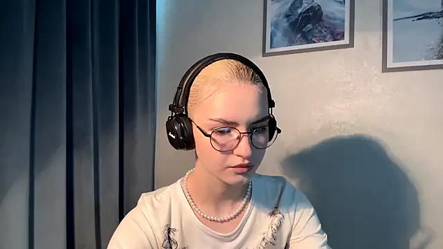 Cindi Jacobs online show from November 27, 3:26 pm