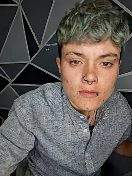 megan NL online show from March 4, 5:14 am