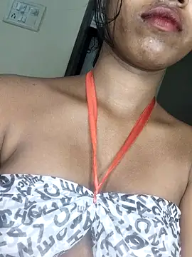 Simran 0011 online show from February 27, 8:08 pm