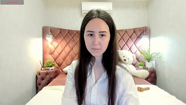 MonicaSway online show from January 15, 1:50 pm