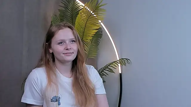 KyongBakos online show from November 23, 9:55 am