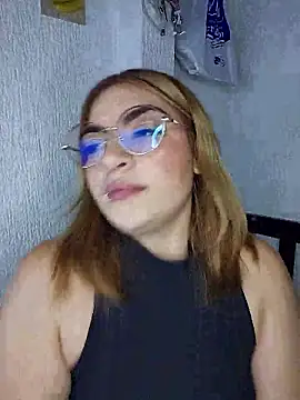 mila curvy online show from January 11, 6:07 am