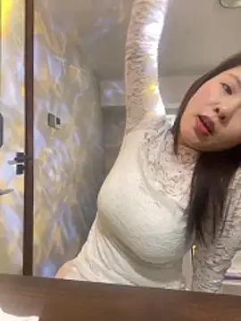 yaya000999 online show from November 28, 9:12 am