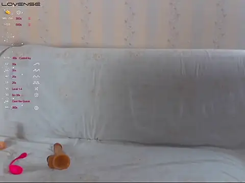 LustfulSarah online show from September 19, 2:38 pm