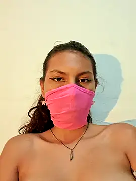 Dalia hatemm online show from February 1, 9:24 pm