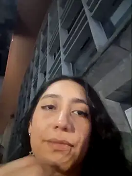 Eveeelyn25 online show from June 18, 1:18 am