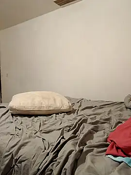 yesi31 online show from December 2, 6:10 pm