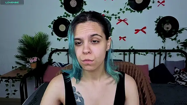 LiraBelle online show from July 3, 3:01 am