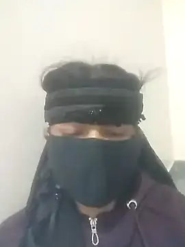 Qxriya online show from November 28, 5:38 pm