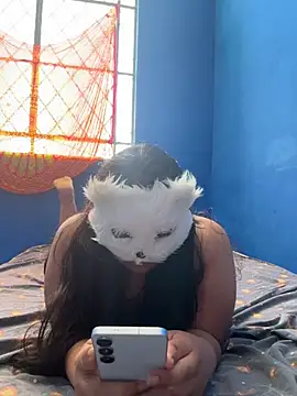 aricub online show from November 30, 8:35 pm