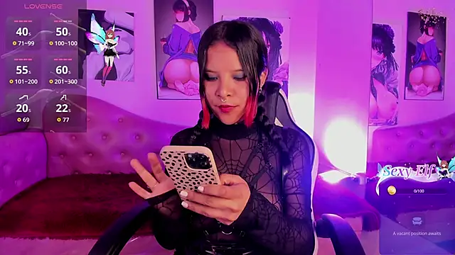 A Good Witch online show from March 6, 1:28 pm