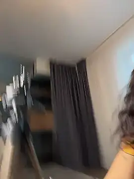 LianixLoverx online show from March 22, 1:50 pm