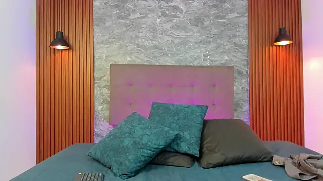 ariawhite1 online show from November 25, 3:03 pm