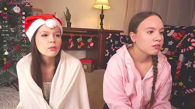 VirginiaRowe online show from December 20, 2:21 pm