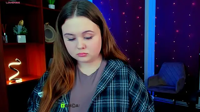 candy flossie1 online show from March 3, 8:04 pm