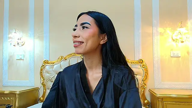 HallieStone online show from April 4, 12:04 pm