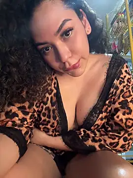 VictoriaaRose online show from March 22, 7:36 am