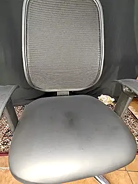 Curvy Pooja online show from April 16, 9:39 pm