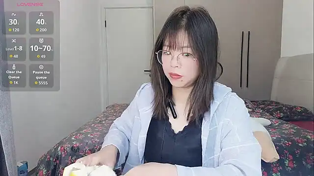 Mannie-170 online show from December 2, 6:26 am