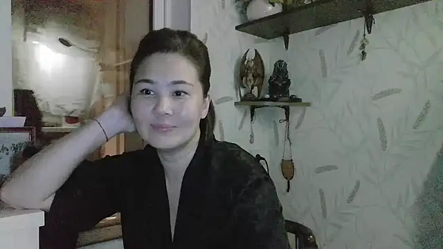 Nettie Allie online show from December 2, 9:50 pm