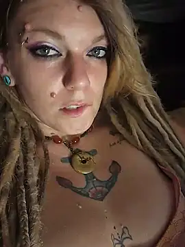 Horny hippie online show from August 6, 9:05 am