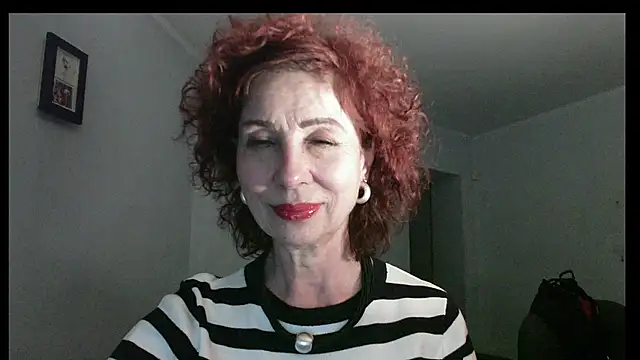 Kelly Flurr online show from May 12, 4:24 pm