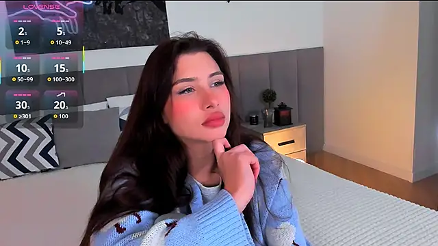 Danielle Eddwards online show from January 16, 3:08 pm