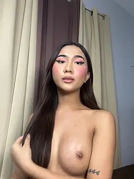 Diannellove online show from April 15, 7:58 pm