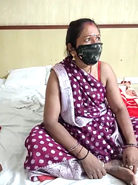 radhadesi online show from April 3, 11:14 pm