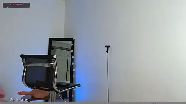 BRENDAGUERRA  online show from March 20, 9:36 am