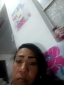 KarolWest  online show from December 14, 8:58 pm