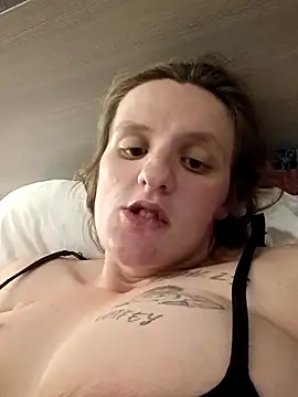 FuckMeHarde06969 online show from November 27, 6:16 am