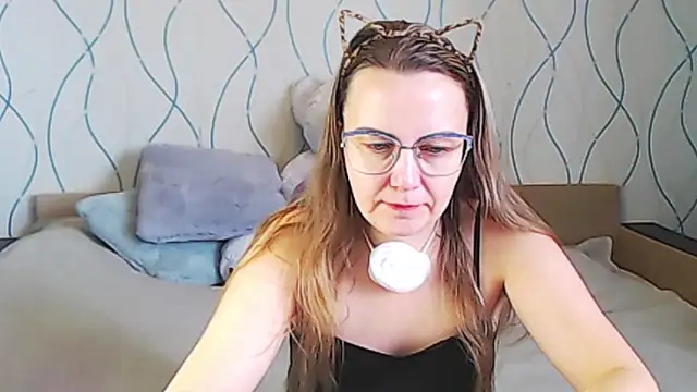 KissKsy online show from November 28, 7:11 am