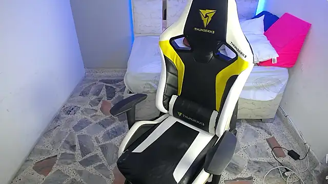 Little bubu online show from January 14, 11:32 pm