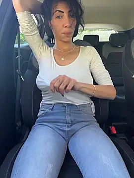 Soniaxxx31 online show from April 7, 2:19 pm