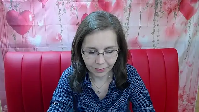 DaisyEdit online show from April 19, 5:18 am