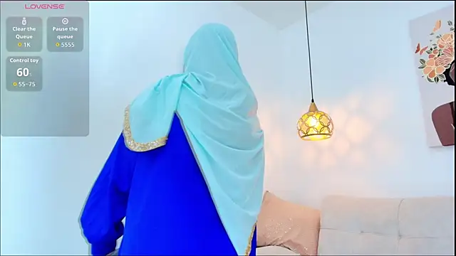 Soled Malak online show from December 2, 2:41 pm