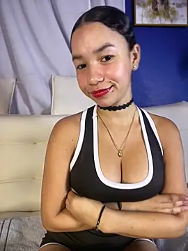 ZoeyFierce online show from February 18, 1:10 pm