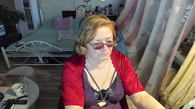 rekelme online show from April 8, 5:15 pm