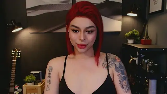 Kim Kaye online show from November 29, 6:12 pm