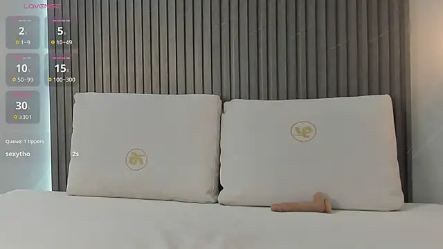 evony becker  online show from December 20, 12:53 pm