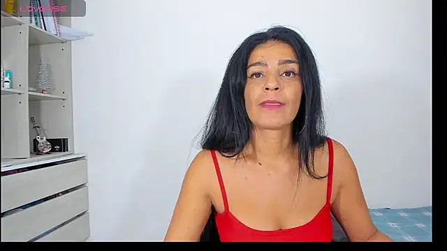 sweetCatallina online show from December 5, 6:35 am