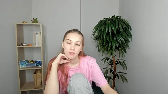 ElizaHunkins online show from December 1, 8:40 am