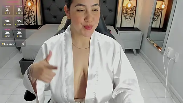 VIOLETTA ROSS1 online show from March 13, 1:34 pm