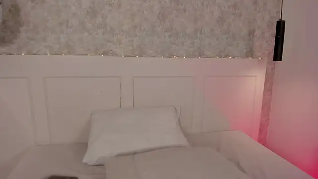 Emily luve online show from June 25, 12:07 pm