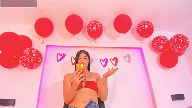 PrettyAngel   online show from February 17, 8:30 pm